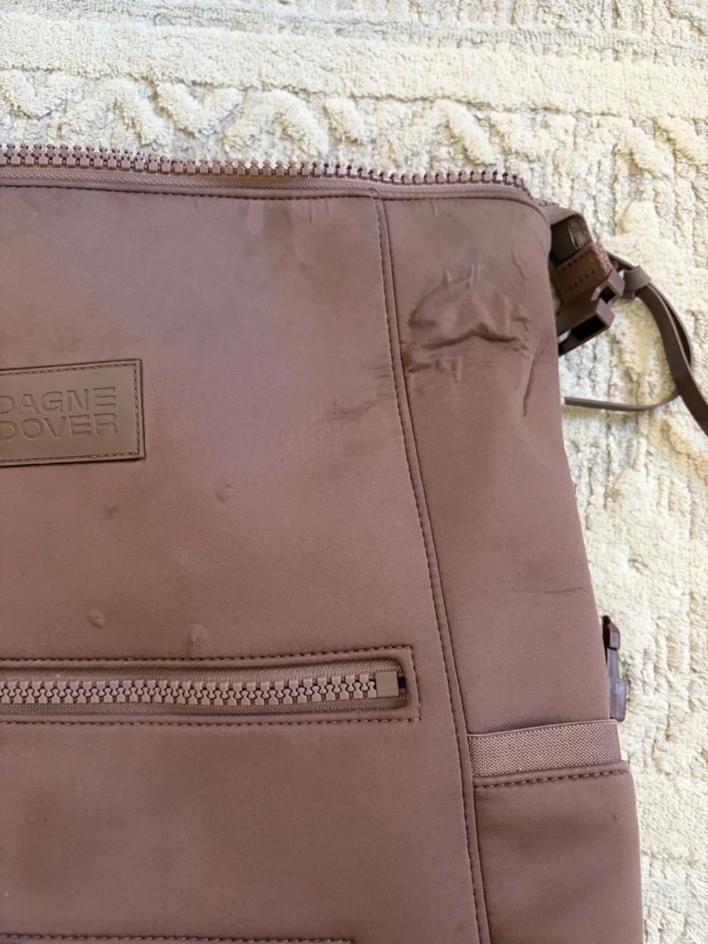 Dagne Dover compact baby